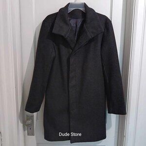 Women's Unbranded Polyester Black Long Coat - Size Medium *EUC*